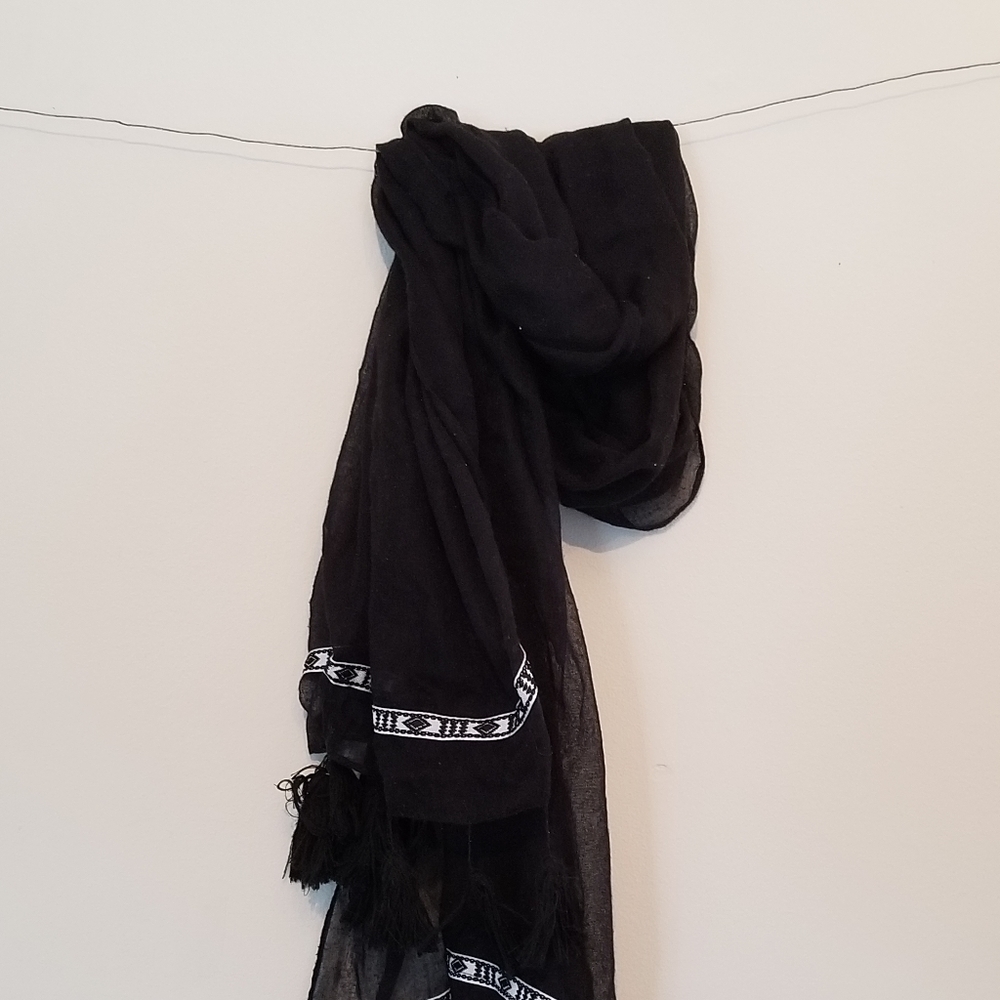 Scarf - Picture 2 of 2